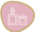 Bougies sur fond rose
